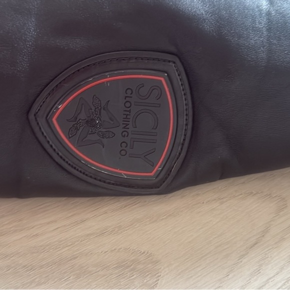 Women's Black Puffer Sicily Clothing Jacket with Faux Fur Hood - Picture 2 of 3